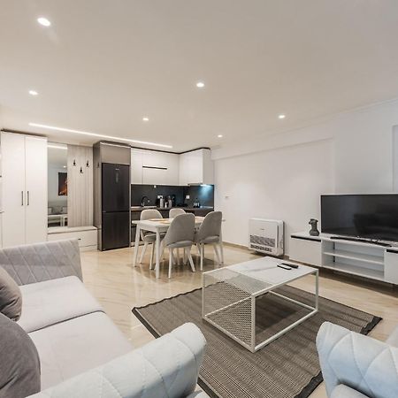 Mumba Apartments By Kondo Stays ติรานา ภายนอก รูปภาพ