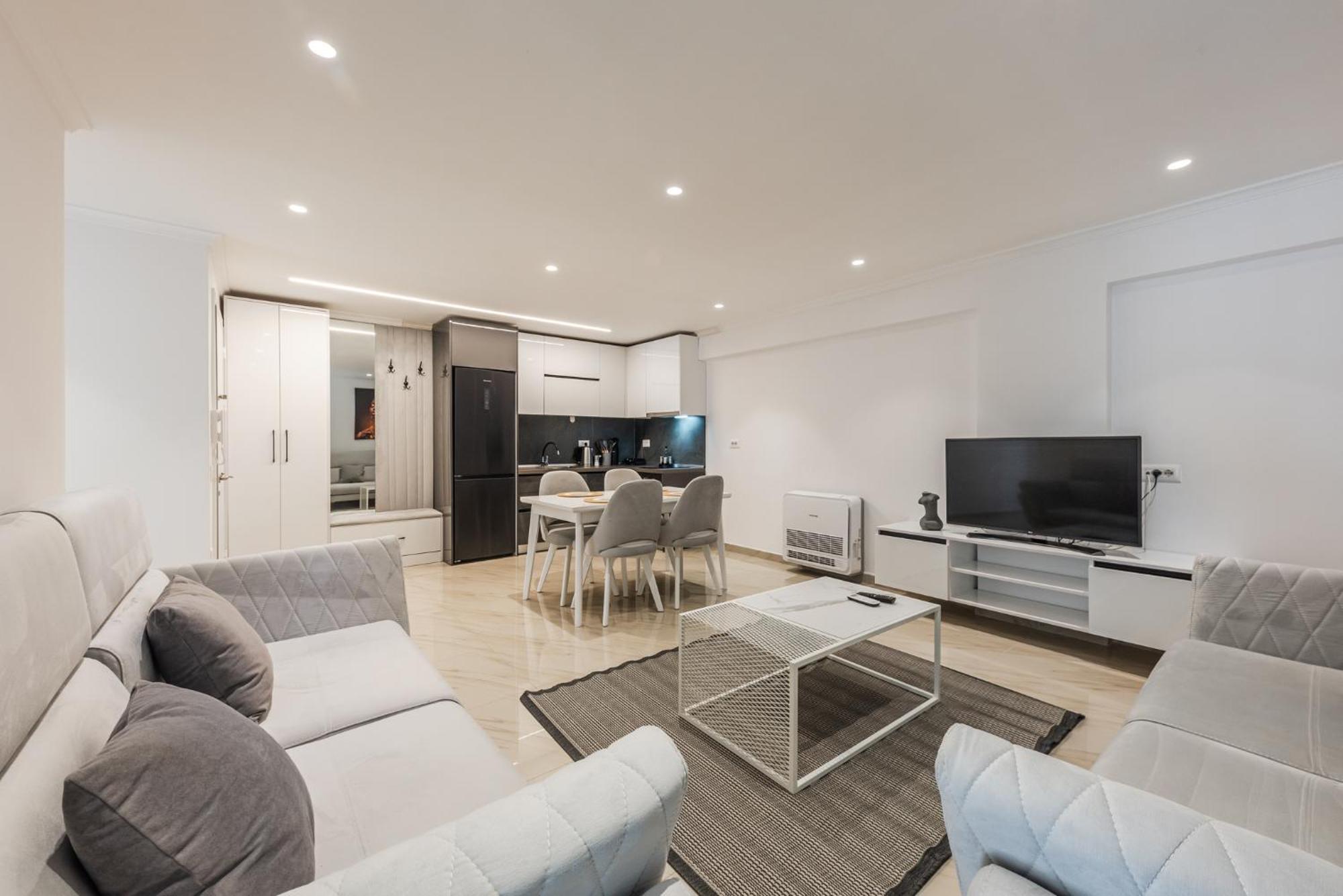 Mumba Apartments By Kondo Stays ติรานา ภายนอก รูปภาพ